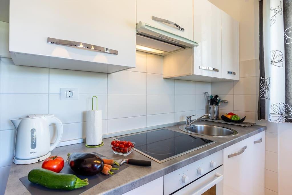 Apartments Punta プレマントゥーラ エクステリア 写真