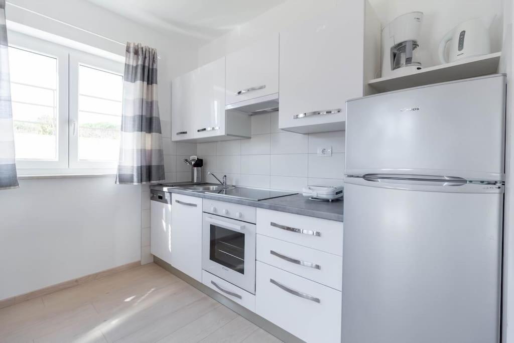 Apartments Punta プレマントゥーラ エクステリア 写真